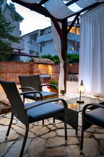 Apartmán Ostrov Rab - Palit OS 12230 N3