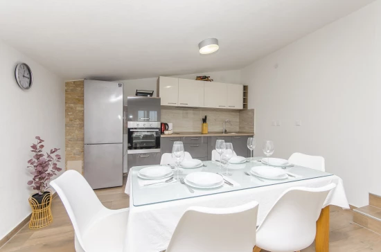 Vila Severní Dalmácie - Bogatic Prominski DA 17299 N1