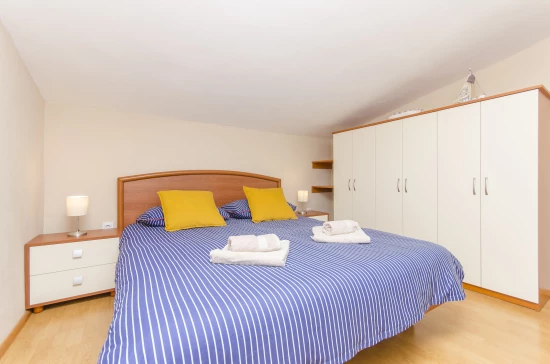 Vila Severní Dalmácie - Bogatic Prominski DA 17299 N1