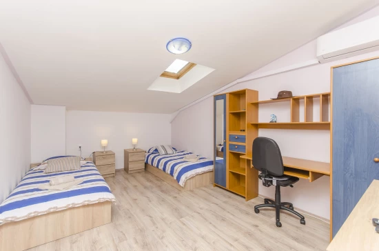 Vila Severní Dalmácie - Bogatic Prominski DA 17299 N1