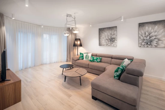 Apartmán Střední Dalmácie - Promajna (Baška Voda) DA 17301 N1