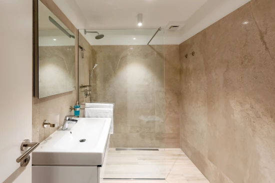 Apartmán Střední Dalmácie - Promajna (Baška Voda) DA 17301 N2