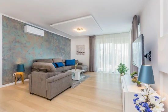 Vila Ostrov Krk - Malinska OS 12232 N1