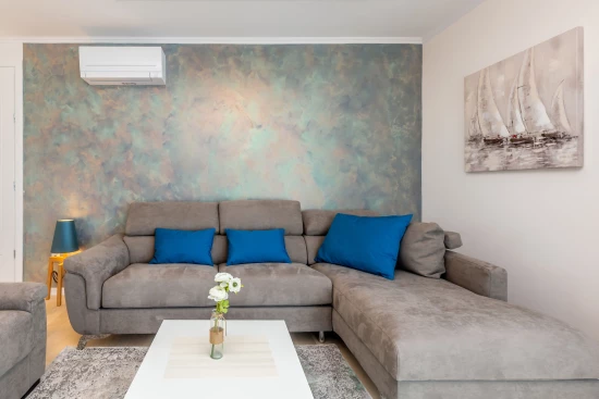 Vila Ostrov Krk - Malinska OS 12232 N1