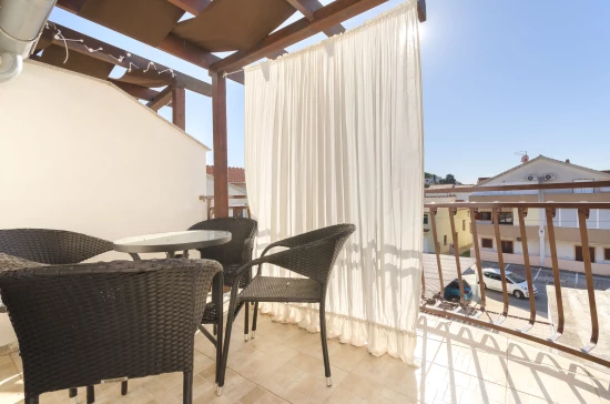 Apartmán Severní Dalmácie - Tribunj (Vodice) DA 17307 N1