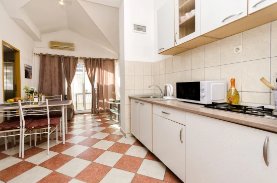 Apartmán Severní Dalmácie - Tribunj (Vodice) DA 17307 N2