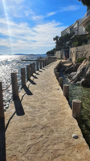 Apartmán Severní Dalmácie - Tribunj (Vodice) DA 17307 N4