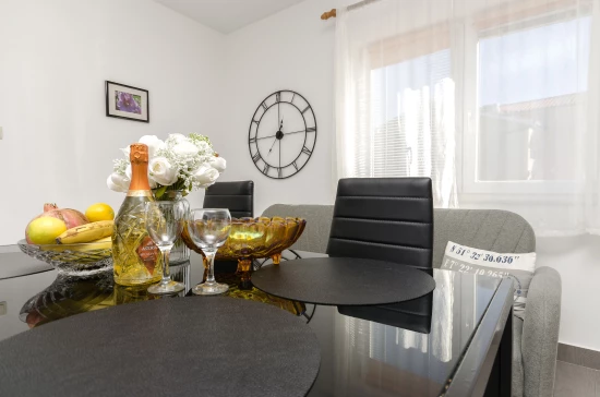 Apartmán Severní Dalmácie - Tribunj (Vodice) DA 17307 N4