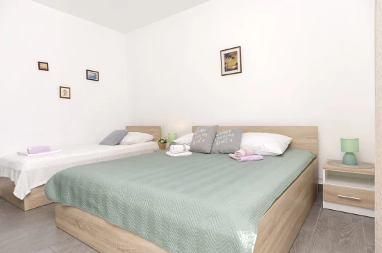 Apartmán Severní Dalmácie - Tribunj (Vodice) DA 17307 N4