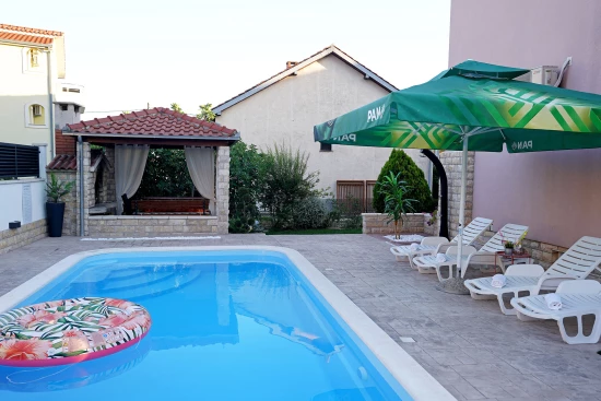 Domek Střední Dalmácie - Kaštela DA 17308 N1