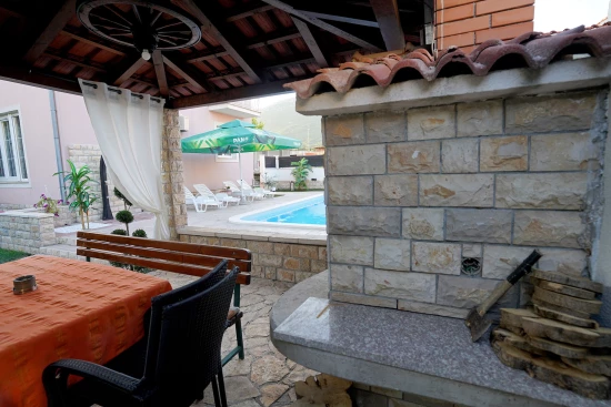 Domek Střední Dalmácie - Kaštela DA 17308 N1