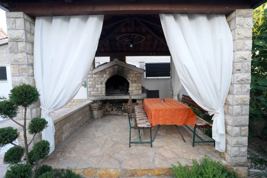 Domek Střední Dalmácie - Kaštela DA 17308 N1