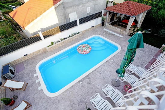 Domek Střední Dalmácie - Kaštela DA 17308 N1