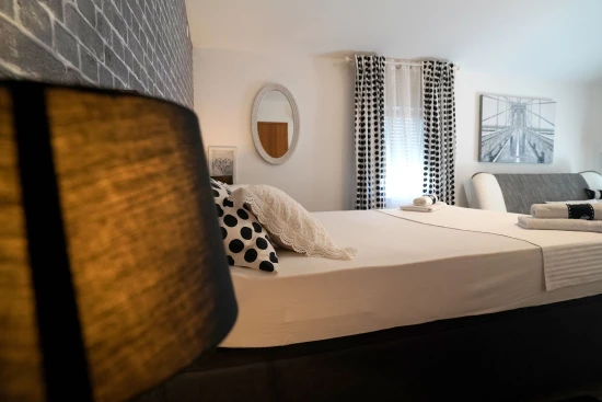 Domek Střední Dalmácie - Kaštela DA 17308 N1