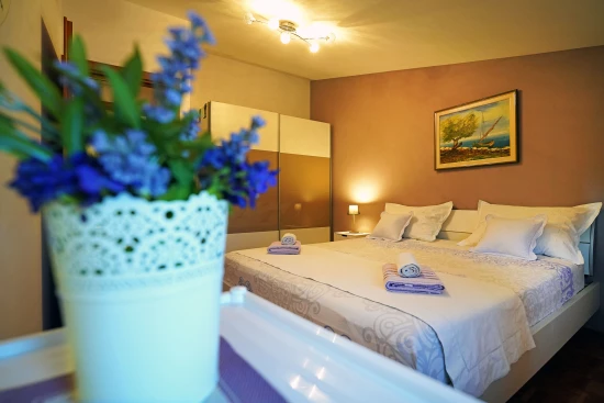 Domek Střední Dalmácie - Kaštela DA 17308 N1