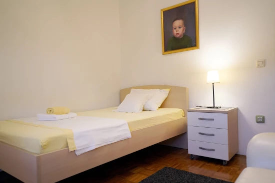 Domek Střední Dalmácie - Kaštela DA 17308 N1