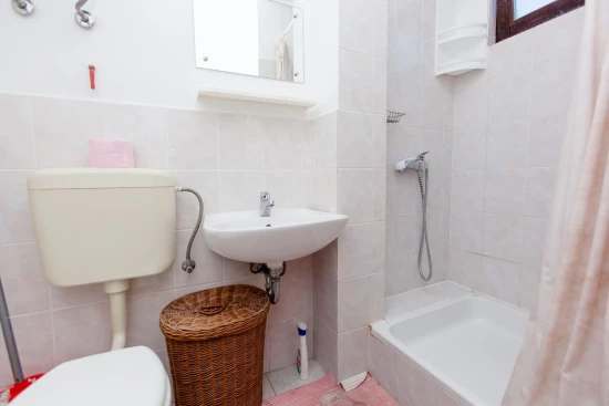 Apartmán Střední Dalmácie - Vinišće DA 17313 N2