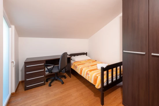 Apartmán Střední Dalmácie - Tučepi DA 17322 N15