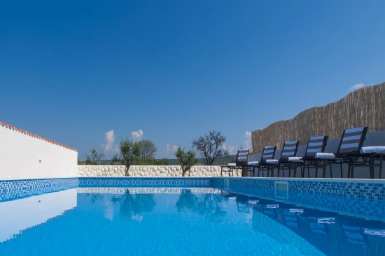 Vila Severní Dalmácie - Konjevrate DA 17324 N1