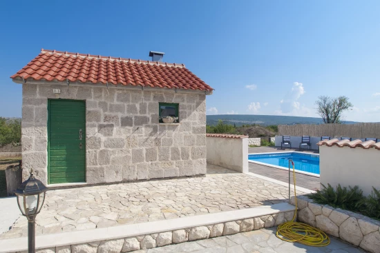 Vila Severní Dalmácie - Konjevrate DA 17324 N1