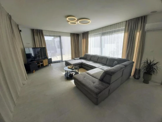 Vila Ostrov Šolta - Rogač OS 12251 N1