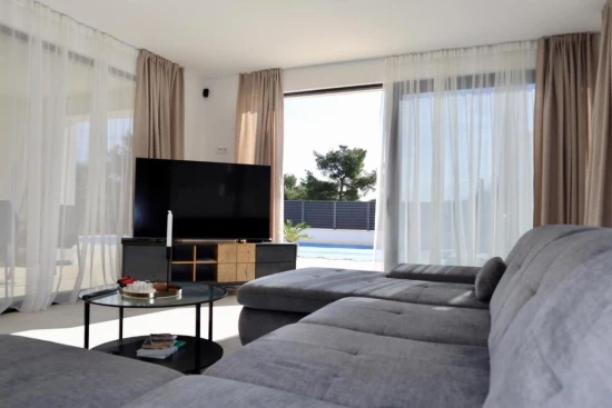 Vila Ostrov Šolta - Rogač OS 12251 N1