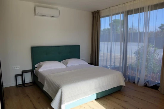 Vila Ostrov Šolta - Rogač OS 12251 N1