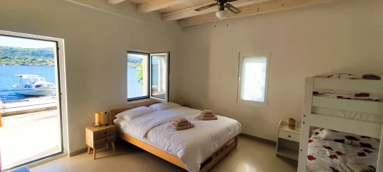 Domek Ostrov Kornat - Kravljacica OS 12253 N1