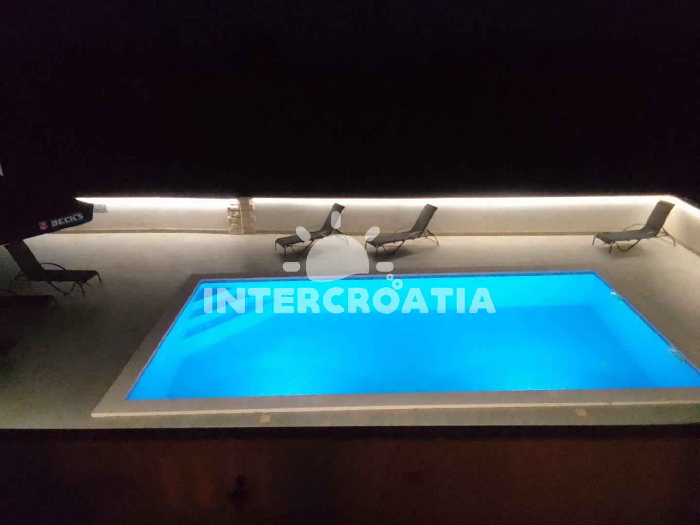 Apartmán UNKNOWN 7000 N1