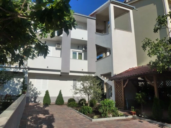 Apartmán Střední Dalmácie - Baška Voda DA 17330 N4