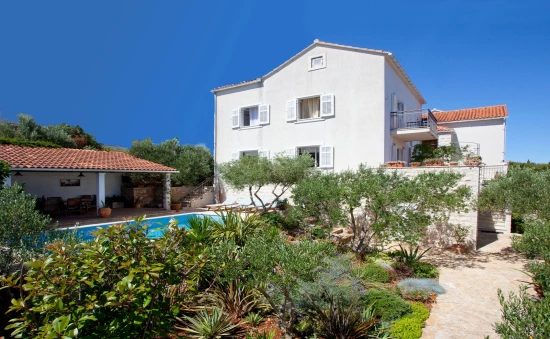 Vila Ostrov Brač - Supetar OS 12256 N1