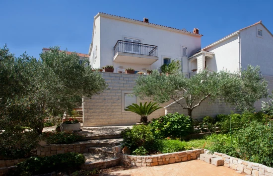 Vila Ostrov Brač - Supetar OS 12256 N1