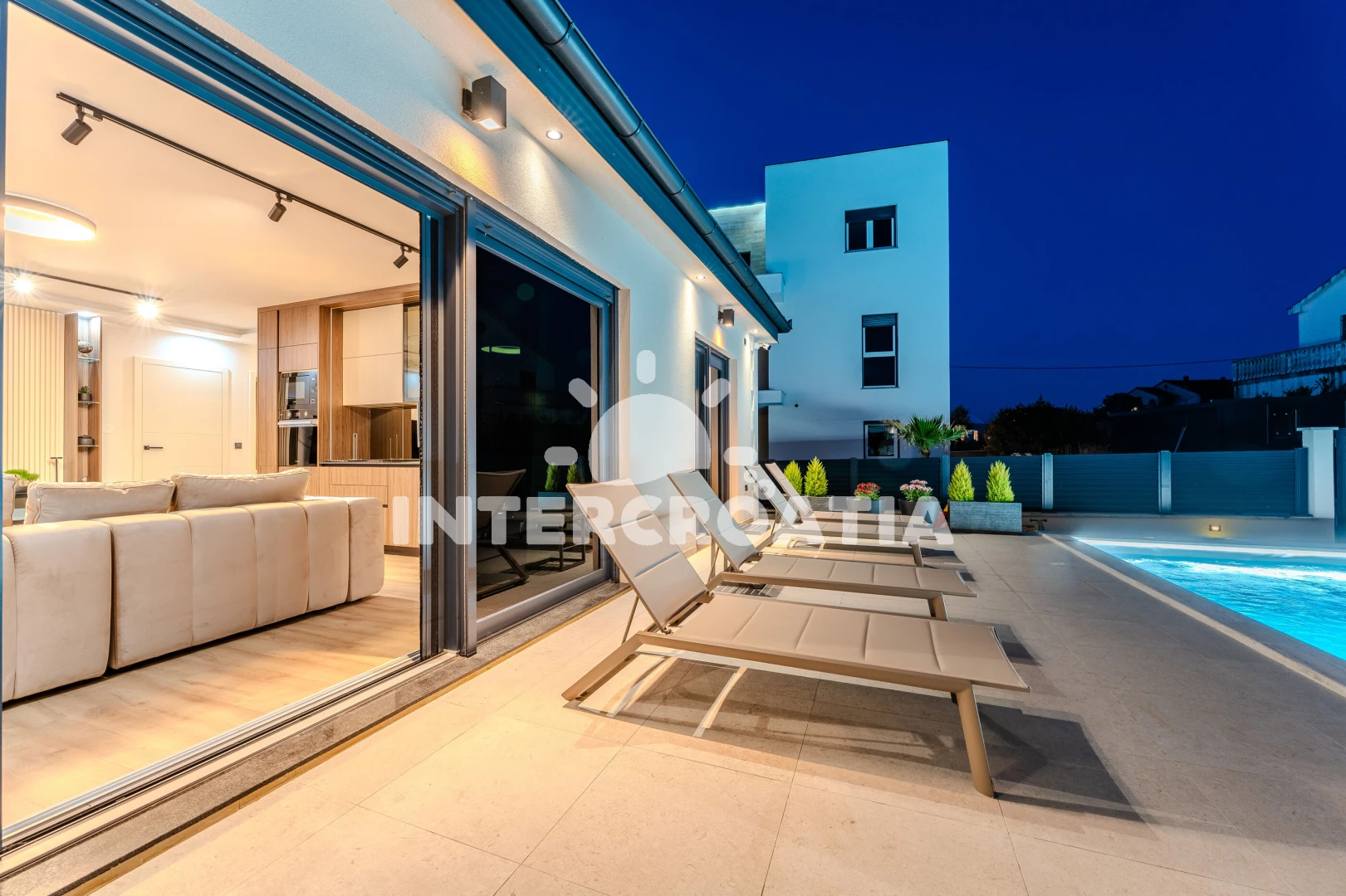 Vila Severní Dalmácie - Privlaka DA 17347 N1