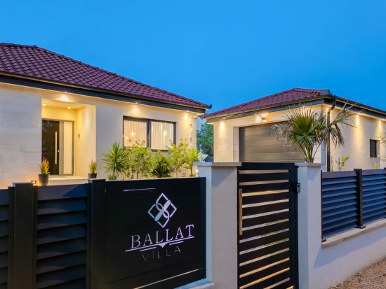 Vila Severní Dalmácie - Privlaka DA 17347 N1