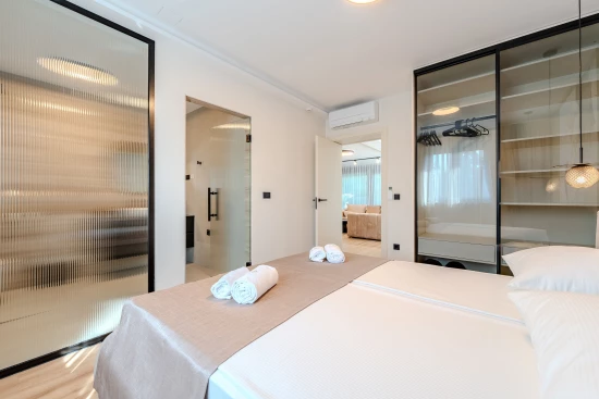 Vila Severní Dalmácie - Privlaka DA 17347 N1