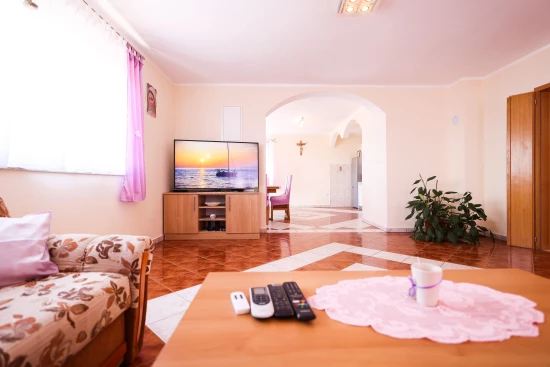 Apartmán Severní Dalmácie - Tribanj (Starigrad) DA 17351 N1