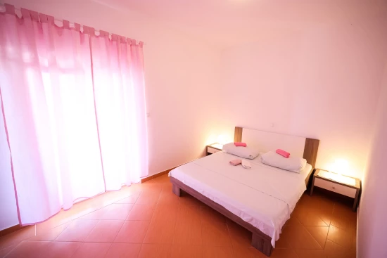 Apartmán Severní Dalmácie - Tribanj (Starigrad) DA 17351 N2