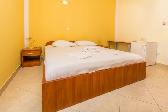 Apartmán Severní Dalmácie - Rogoznica DA 17352 N3