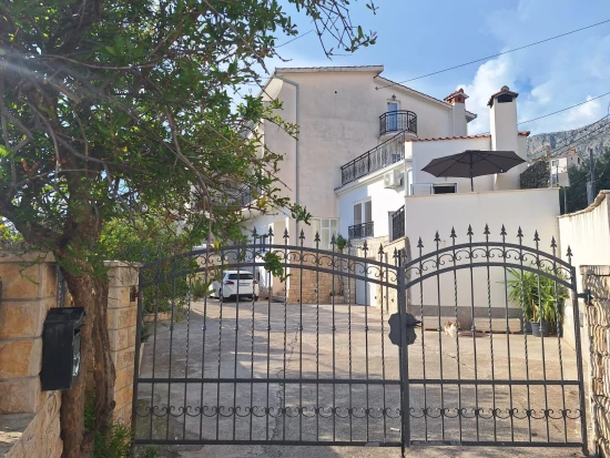 Apartmán Střední Dalmácie - Mali Rat DA 17359 N1