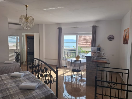 Apartmán Střední Dalmácie - Mali Rat DA 17359 N1