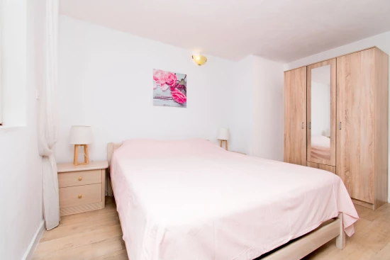 Apartmán Střední Dalmácie - Marina DA 17361 N1