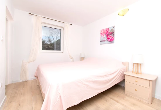 Apartmán Střední Dalmácie - Marina DA 17361 N1