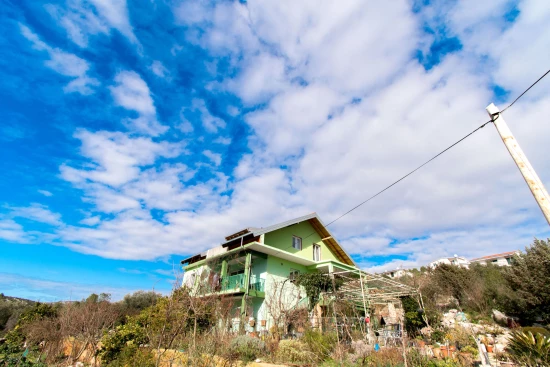 Apartmán Střední Dalmácie - Marina DA 17361 N2