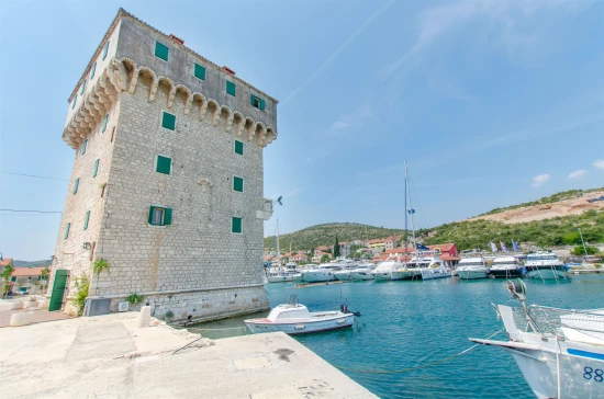 Apartmán Střední Dalmácie - Marina DA 17361 N2