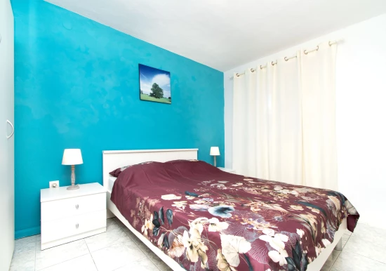 Apartmán Střední Dalmácie - Marina DA 17361 N2