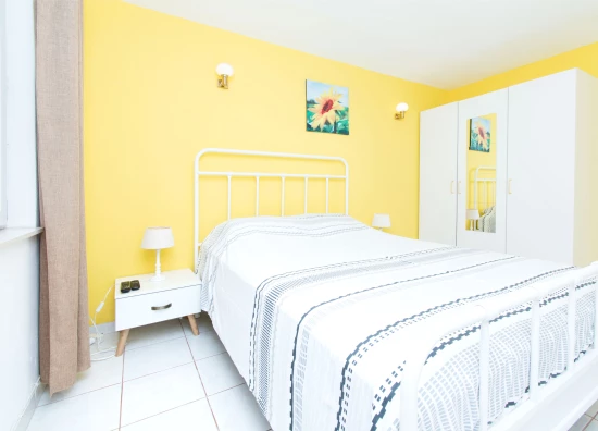 Apartmán Střední Dalmácie - Marina DA 17361 N2