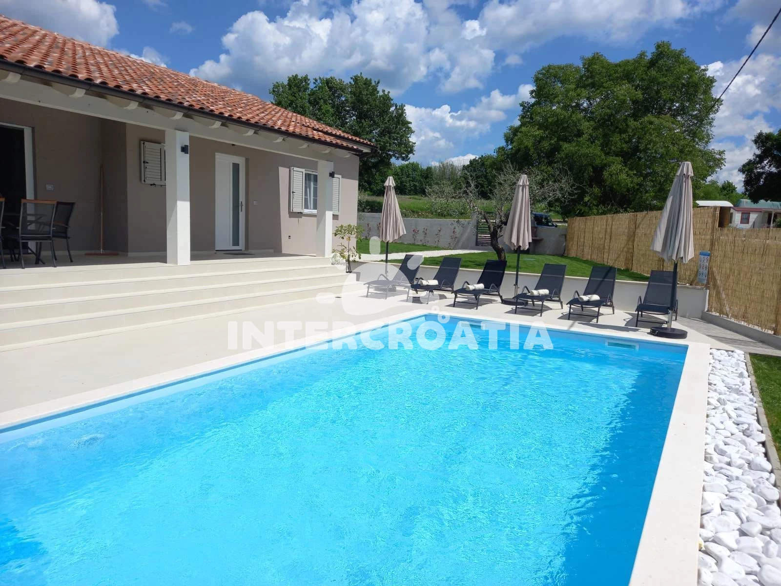 Domek Istrie - Tinjan IS 8095 N1