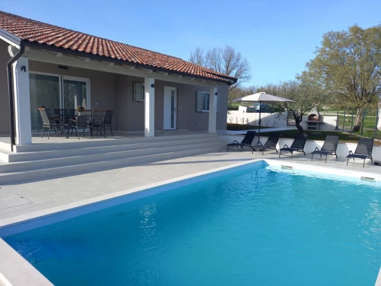 Domek Istrie - Tinjan IS 8095 N1