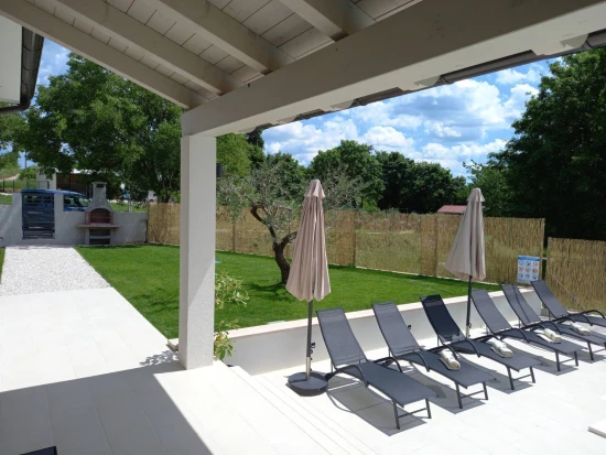 Domek Istrie - Tinjan IS 8095 N1