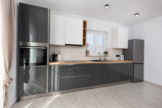 Domek Istrie - Tinjan IS 8095 N1